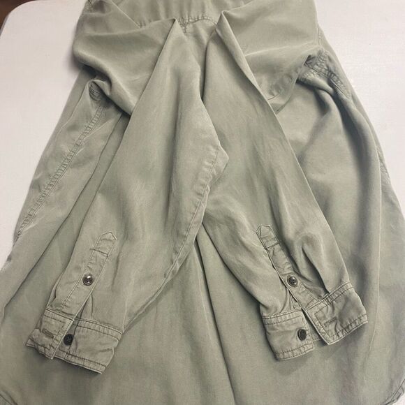 UNIVERSAL THREAD Women’s Military Theme Style Button Shirt Size XL Green SEE DES - Picture 5 of 10